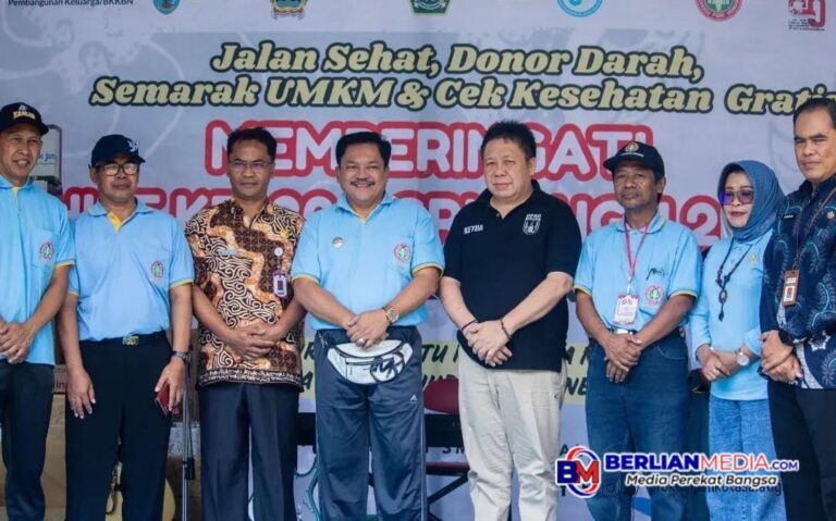 Jalan Sehat Guru Wujudkan Indonesia