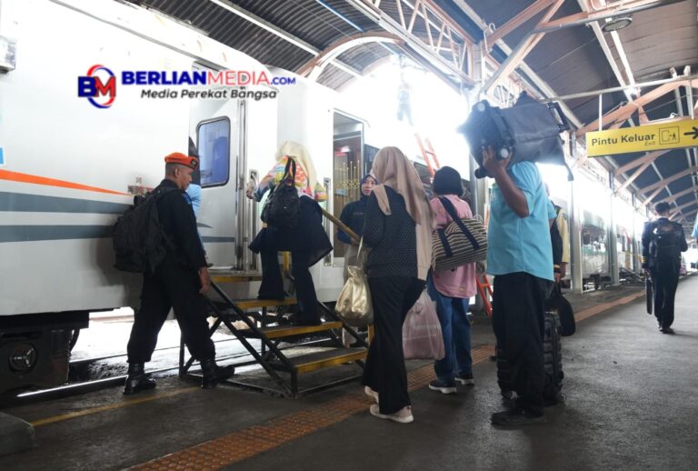 Volume Penumpang KA Tercatat 460 Ribuan Selama Periode Libur Natal 2025 di DAOP 4 Semarang