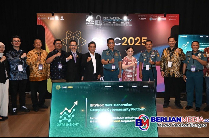 Menekraf Lantik Dua Pejabat Eselon II, Perkuat Ekosistem Ekonomi Kreatif Nasional