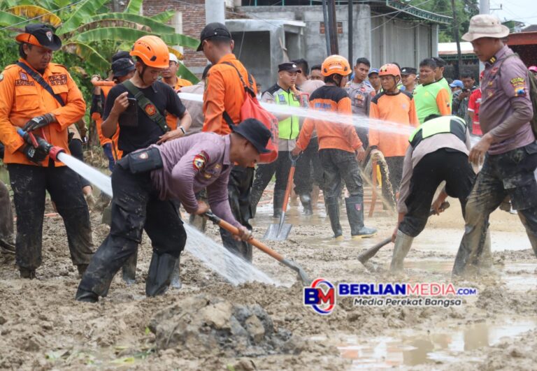 Forkopimda Demak Gerak Cepat Tangani Tanggul Jebol dan Dampak Banjir