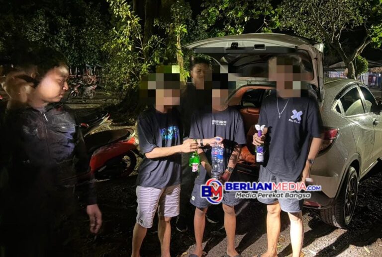 Tim Patroli Siraju Amankan Sejoli di Jepara yang Ketahuan Bermesraan di Mobil
