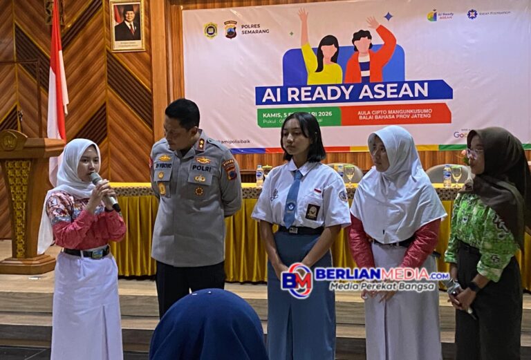 Gandeng Mafindo dan Dipantau Kapolda Jateng, Polres Semarang Gelar Pelatihan AI Bagi Pelajar