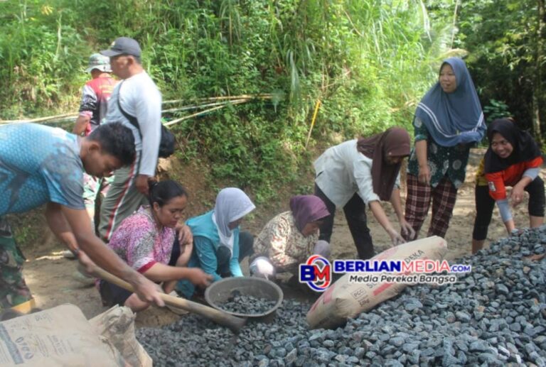 Wanita Tangguh Somagede, Kuatkan Semangat TMMD Kebumen