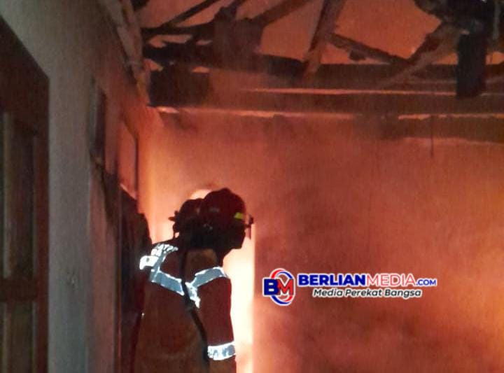 Rumah Warga Genuk Ungaran Terbakar saat Ditinggal Shalat Tarawih