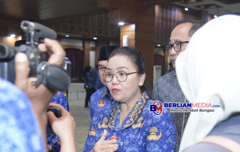 Mobil Dinas Berplat Merah Kota Semarang Masih Beroperasi Saat Libur Idul Fitri. Ini Penjelasan Wali Kota Agustina