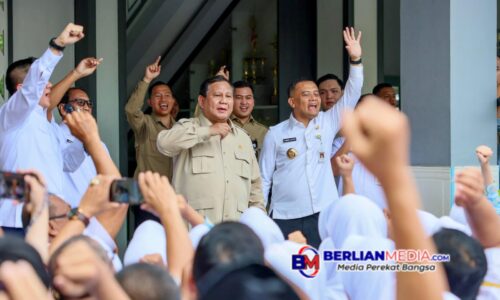 Prabowo dan Ahmad Luthfi Kunjungi SMAN 1 Cilacap, Revitalisasi Sekolah dan MBG Dipuji Siswa