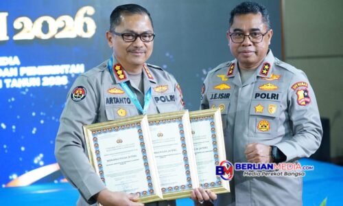 Aktif dan Adaptif di Era Digital, Polda Jateng Raih Tiga Penghargaan Nasional