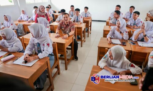 No Titip No Jastip! Gubernur Luthfi Buka SPMB SMA/SMK Negeri Jateng 2026