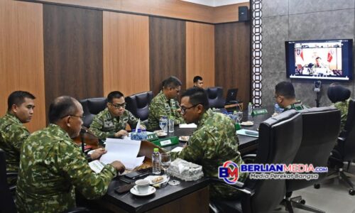 Pangdam IV/Diponegoro Hadiri Vicon Rapat Evaluasi Percepatan Pembangunan KDKMP, Dipimpin Wapang TNI