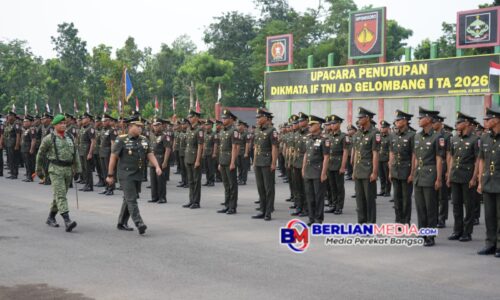 Kasdam IV/Diponegoro Pimpin Upacara Penutupan Dikmata Infanteri TNI AD Gelombang I TA 2026