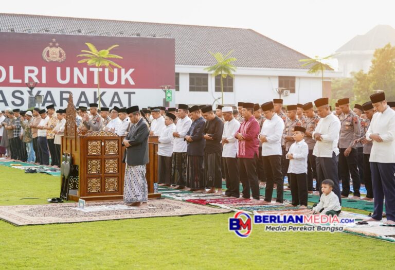 Idul Adha di Mapolda Jateng Jadi Momentum Perkuat Kepedulian dan Kebersamaan Polri Dengan Masyarakat
