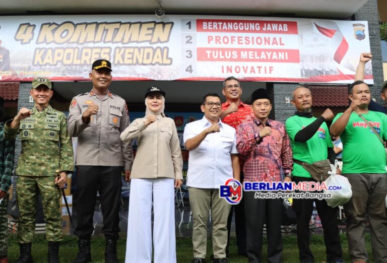Motoran dan Ngopi Bareng Buruh di Kendal, Polisi Kawal May Day 2026 Tetap Kondusif