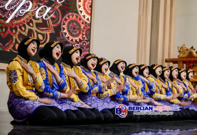 Wagub Jateng Takjub! Tari Saman SMA Negeri 4 Semarang Juara Internasional di Thailand