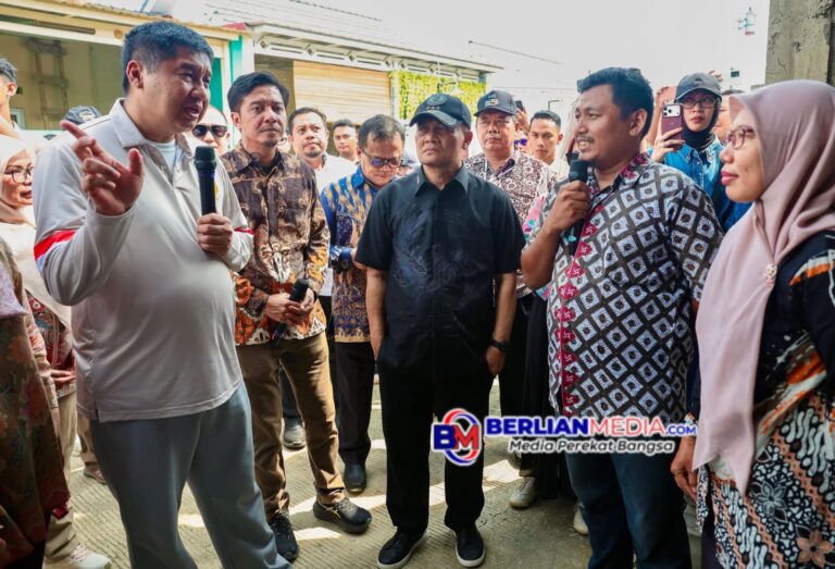Nur Atikah, Buruh Pabrik di Brebes : Menjaga Asa Lewat Rumah Subsidi